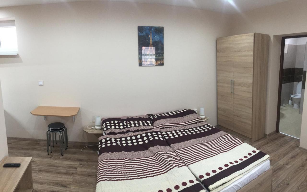 Sunny Apartman Штурово Экстерьер фото